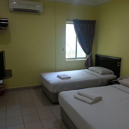 Hotel Tourist City Centre By Hotspot Essential Kota Kinabalu Extérieur photo