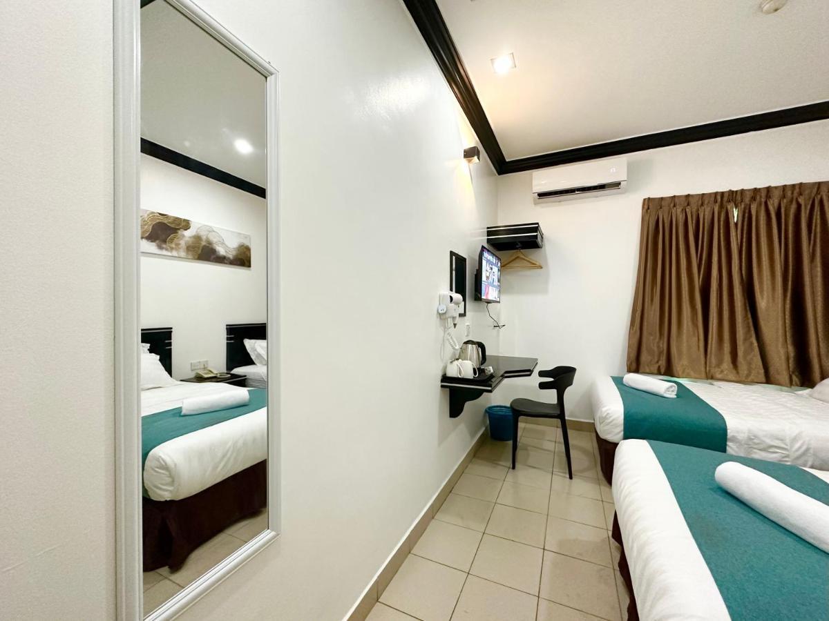 Hotel Tourist City Centre By Hotspot Essential Kota Kinabalu Extérieur photo