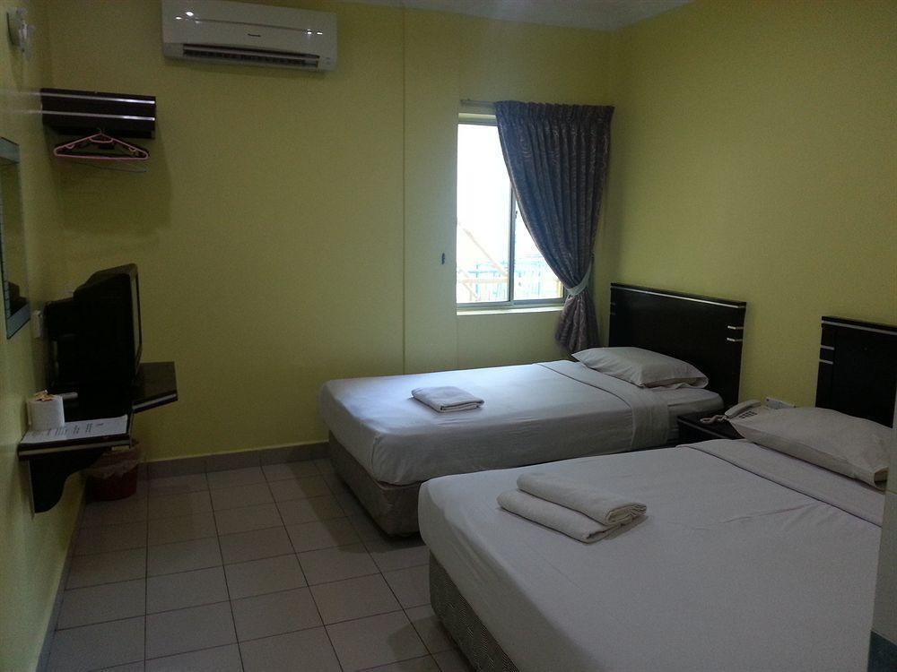 Hotel Tourist City Centre By Hotspot Essential Kota Kinabalu Extérieur photo