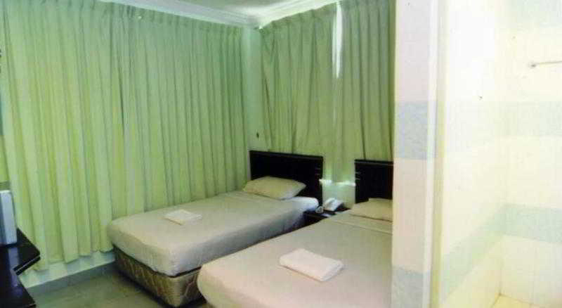 Hotel Tourist City Centre By Hotspot Essential Kota Kinabalu Extérieur photo